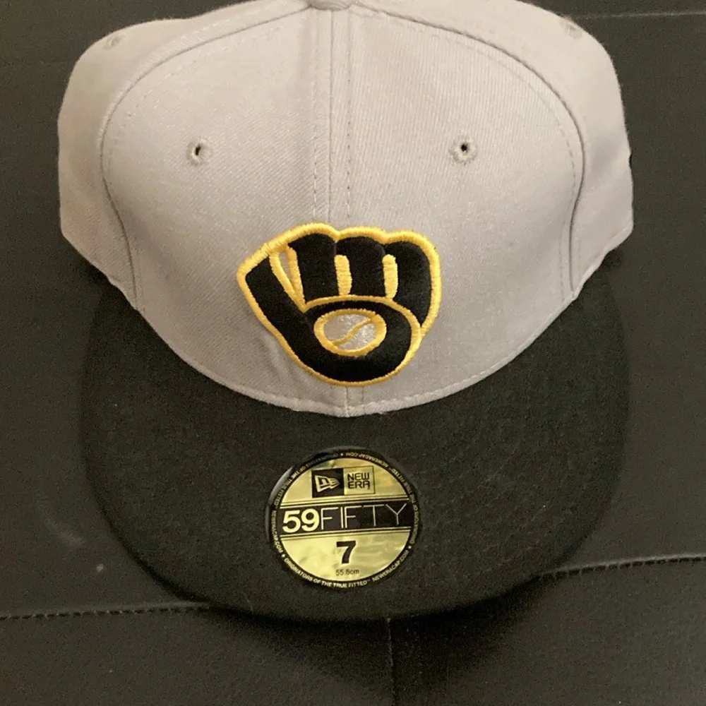 New Era Brewers gray and Black Cap with Gold Logo